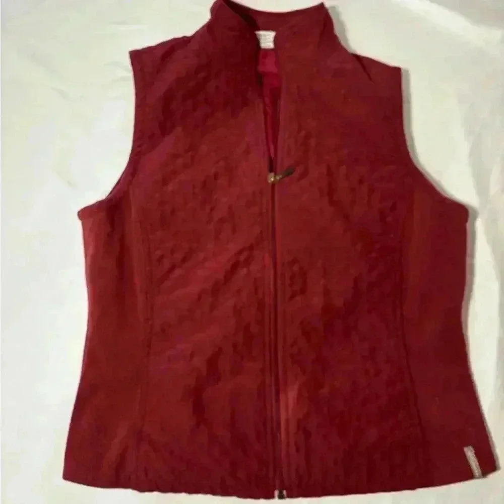 Womens size small Columbia brand quilted vest, #L419